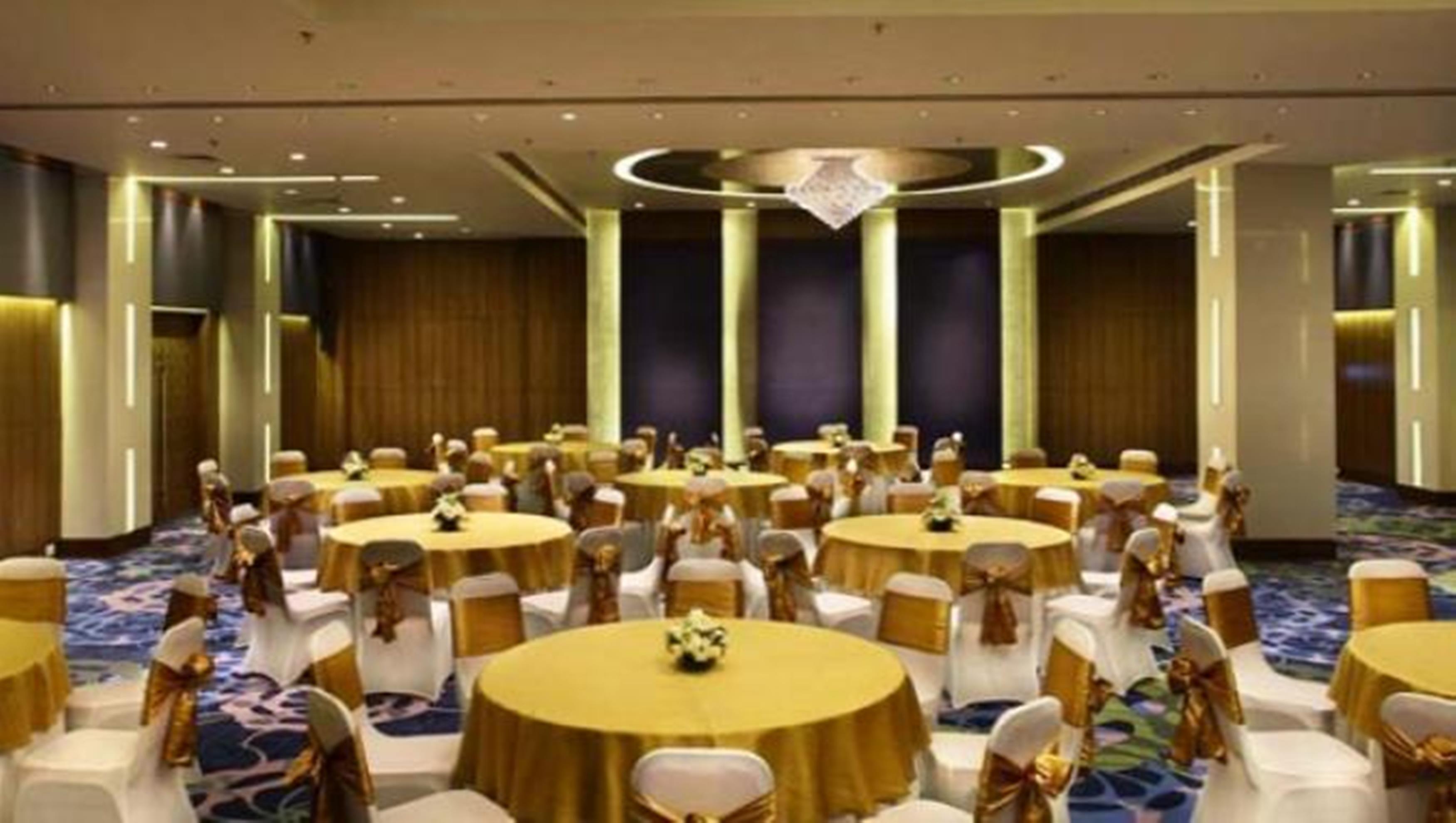 Park Plaza Shahdara Otel Yeni Delhi Dış mekan fotoğraf