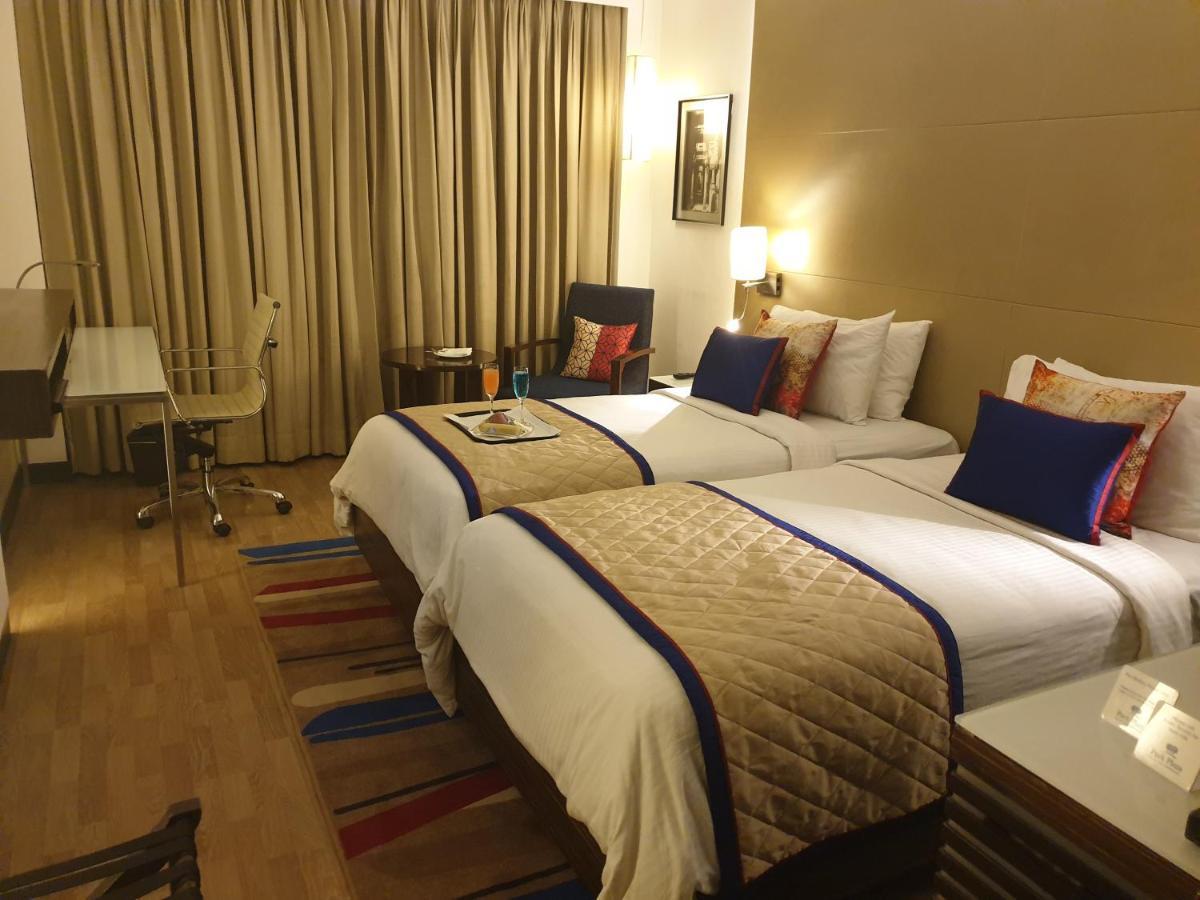 Park Plaza Shahdara Otel Yeni Delhi Dış mekan fotoğraf